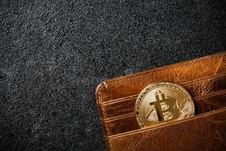 钱包币怎么提到交易所_tp钱包导入钱包少了两个币_导入钱包是干什么用的